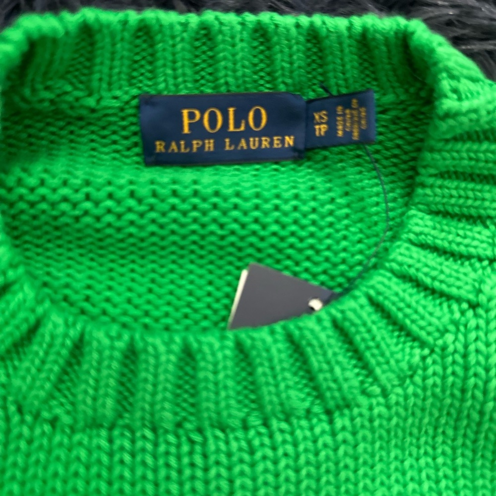 Polo sweater - Picture 2 of 3